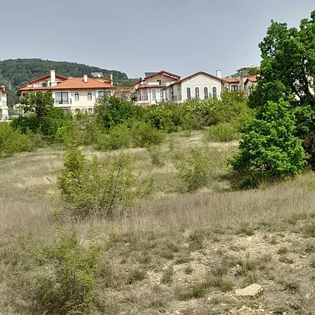 2 With Side Sea View