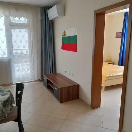 Apartamento 2 With Side Sea View Sveti Vlas