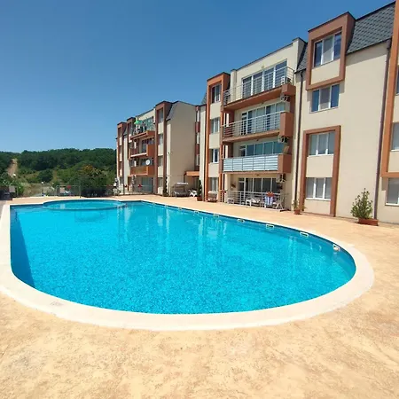2 With Side Sea View Apartamento Sveti Vlas
